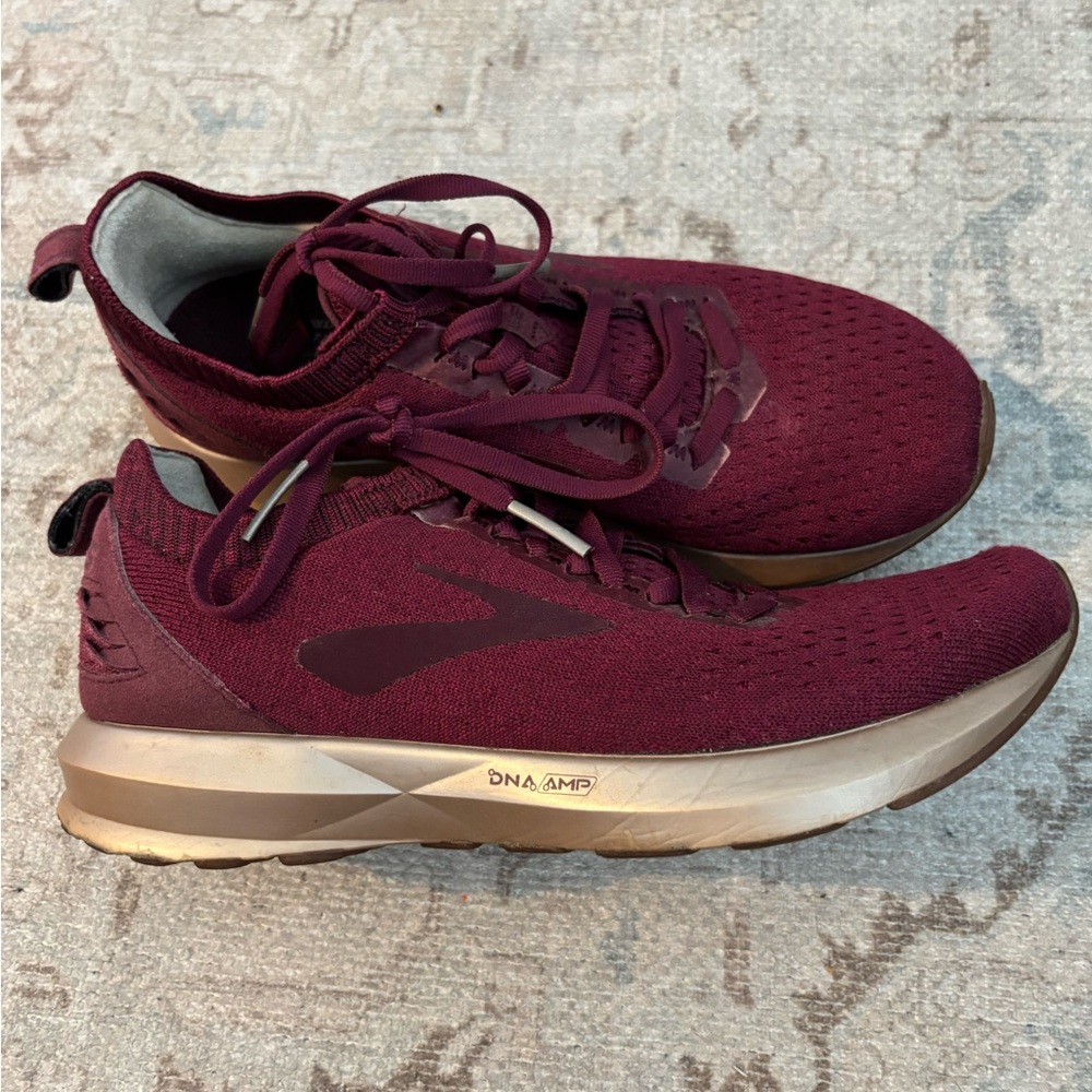 Brooks Women's Athletic Shoes - Burgundy - Picture 4 of 13